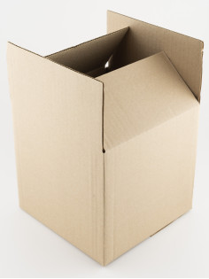 Коробка картонная 300х200х200 мм